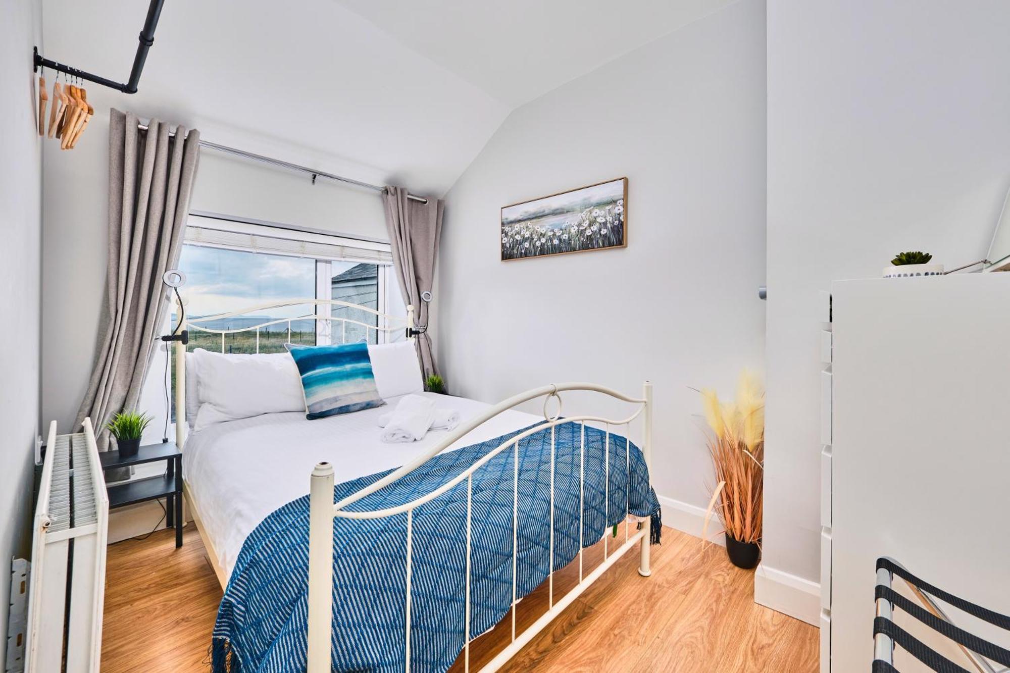 5 West Beach - Portrush By The Sea Exterior photo